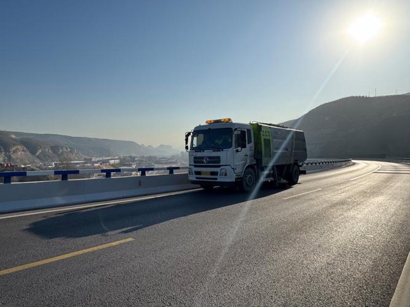 云南公路工程：巧用技巧打造优质项目
